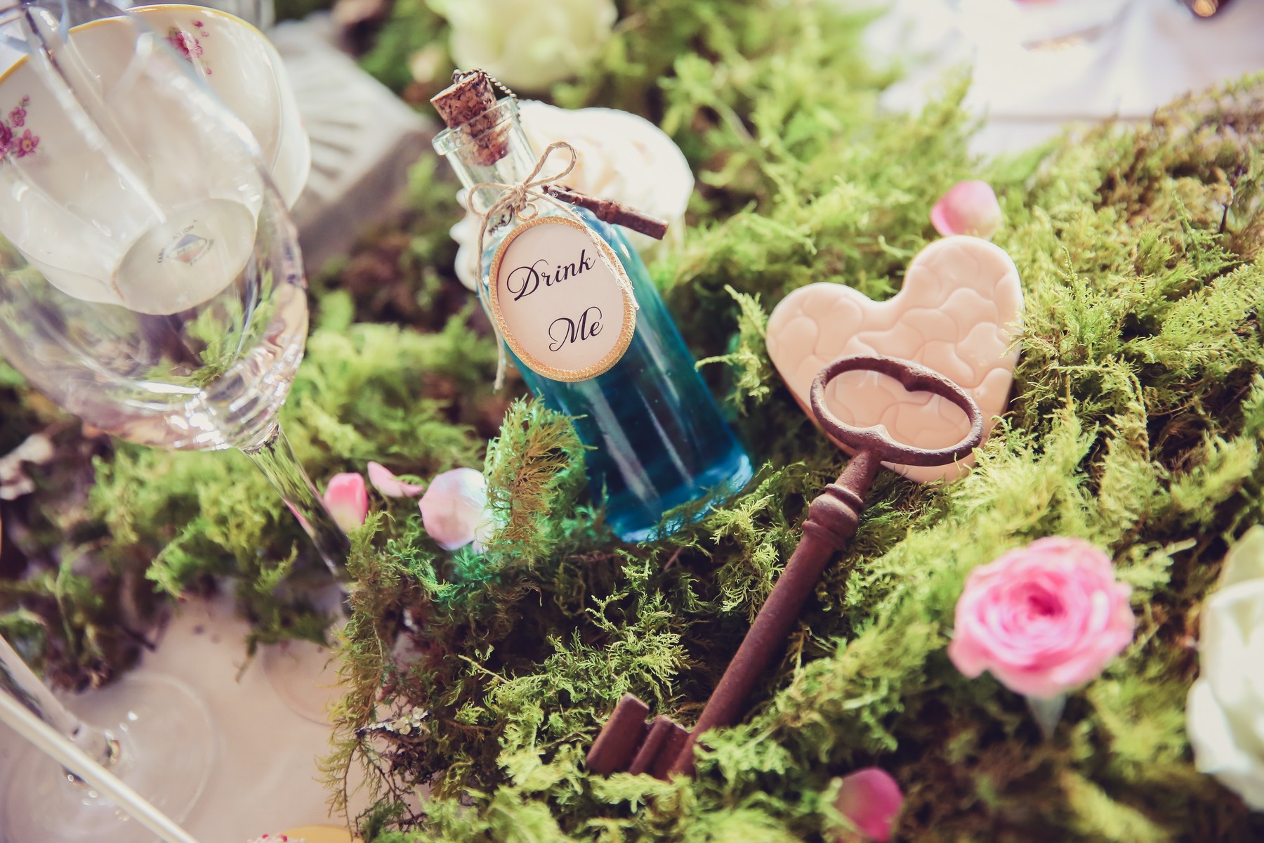 mariage-theme-alice-aux-pays-des-merveilles-lasoeurdelamariee-blog