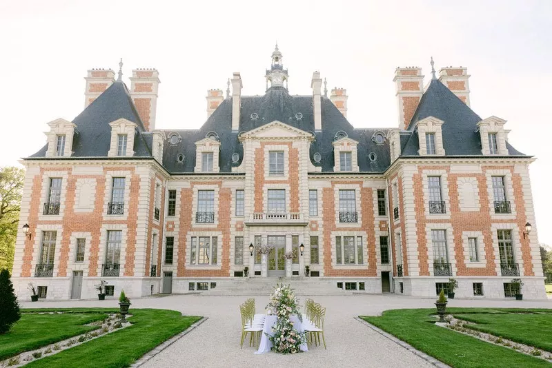 mariage-luxe-et-elegant-chateau-de-nainville-les-roches-paris-ile-de-france-zackaryart