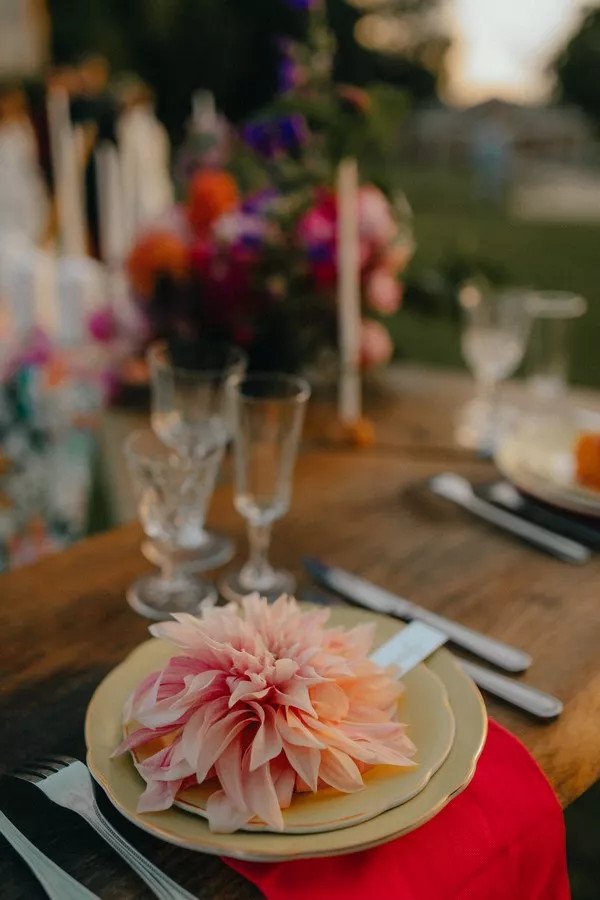 mariage-colorée-chateau-de-mouillepied-charente-maritime-cntphotographie (30)