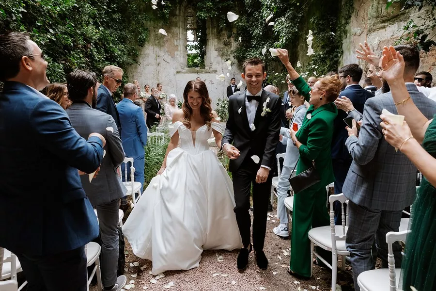 mariage-elegant-chapelle-chateau-lepordor-loire-atlantique-solene-lagantweddings (29)