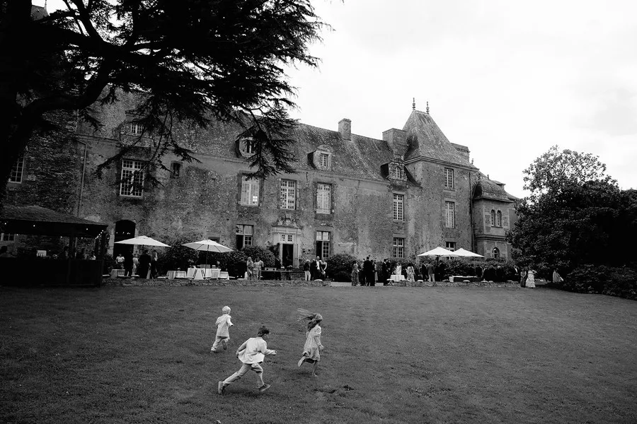 mariage-elegant-chapelle-chateau-lepordor-loire-atlantique-solene-lagantweddings (33)