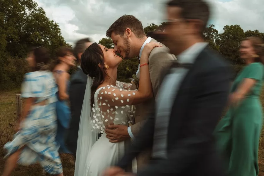 mariage-dolce-vita-la-vallee-de-la-roche-vendee-marionbillouphotographe (1)